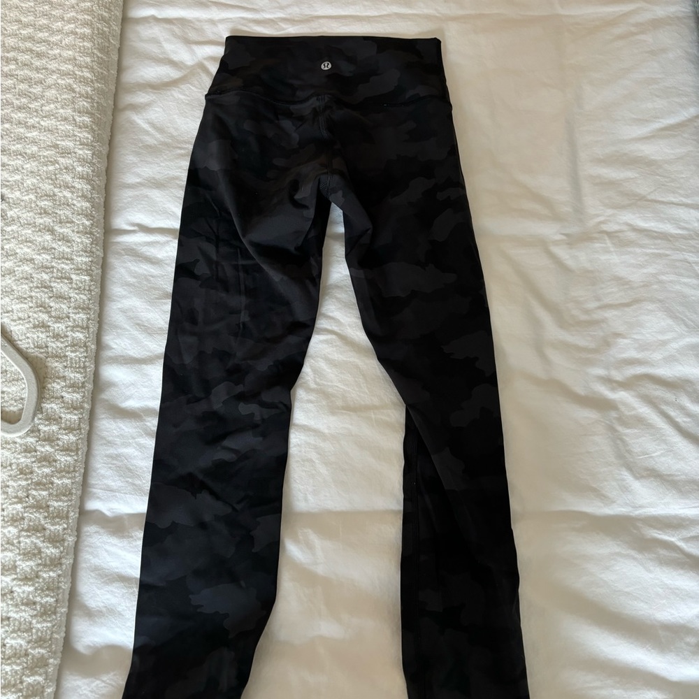 Black camo Lulu lemon leggings